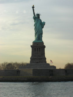 Statue of liberty 04.jpg