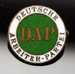 Deutsche Arbeiterpartei Plakette.jpg